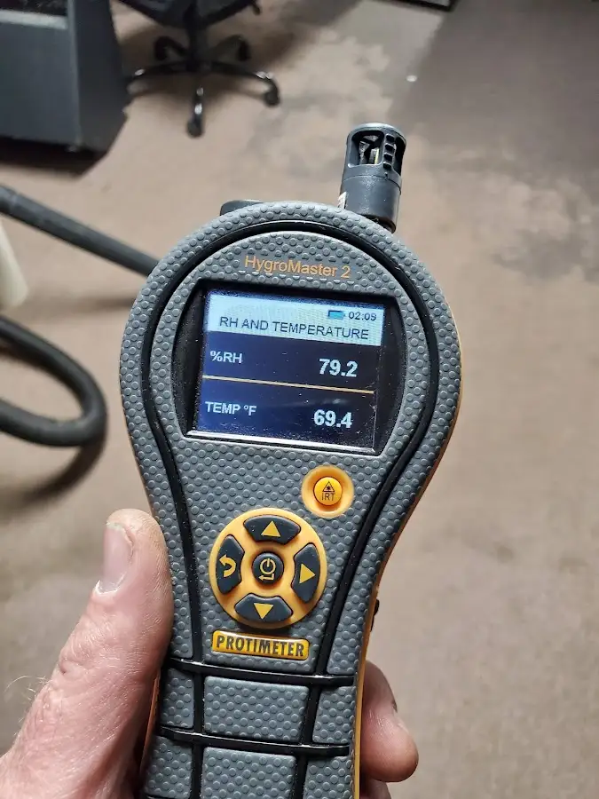 Moisture meter humidity assessment for Mold Remediation & Removal in Arden Hills